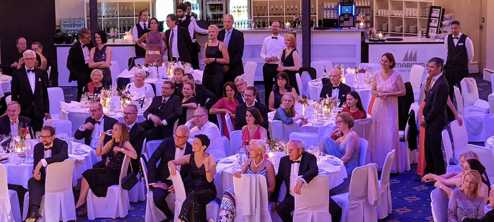 Publikum beim Rotary Ball